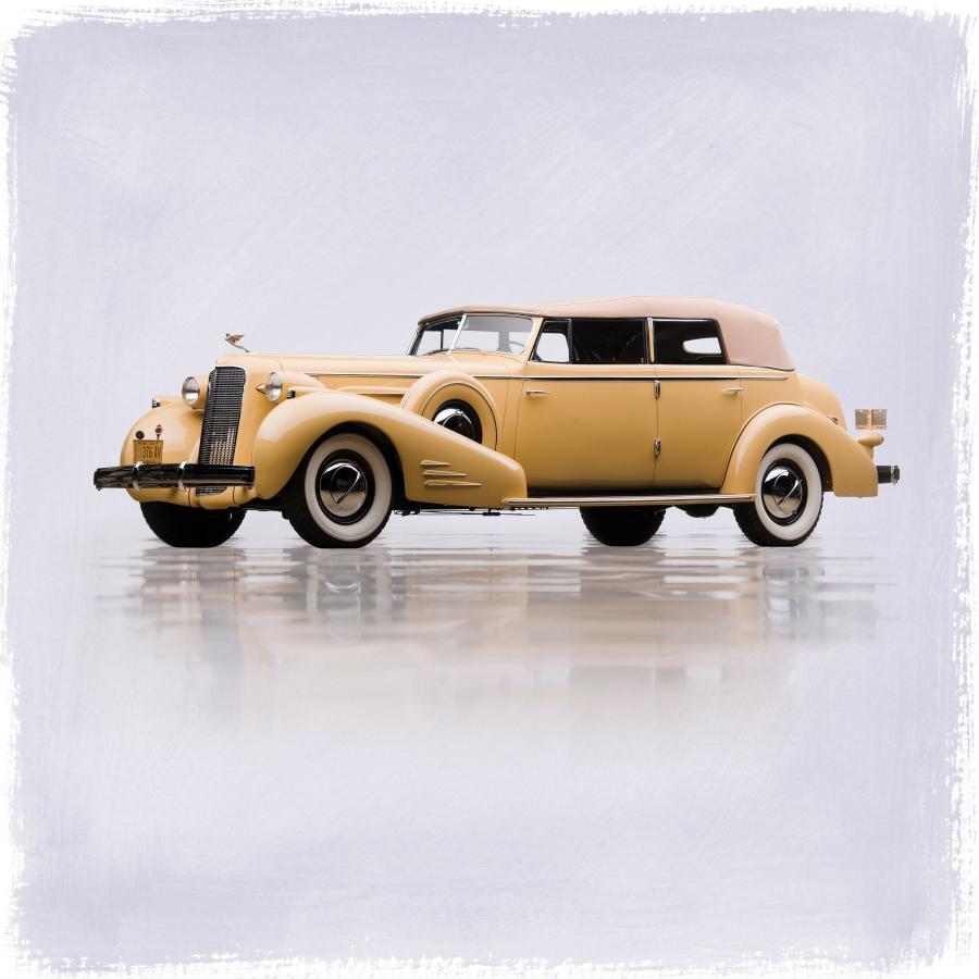  Cadillac V16 452-D Imperial Convertible Sedan 1935 года  (фото 1 из 6)
